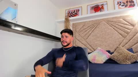 Snapshot of dickgriffith chatting on 01/21/25, 10:19 Dick Griffith online show from 01/21/25, 10:19