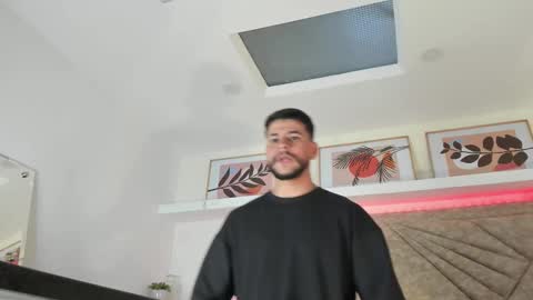 Snapshot of dickgriffith chatting on 02/18/25, 08:03 Dick Griffith online show from 02/18/25, 08:03