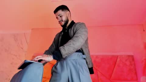 Snapshot of dickgriffith chatting on 02/14/26, 11:40 Dick Griffith online show from 02/14/26, 11:40