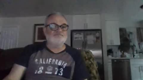 dickjr26 online show from 11/05/25, 11:27