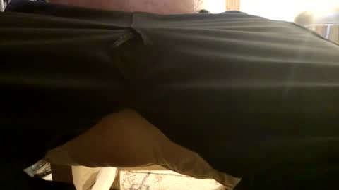 Snapshot of dickmdwna1 chatting on 06/27/26, 05:01 dickmdwna1 online show from 06/27/26, 05:01