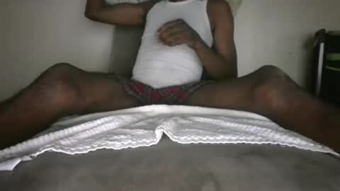 Snapshot of dicktracey007 chatting on 11/24/25, 03:28 dicktracey007 online show from 11/24/25, 03:28