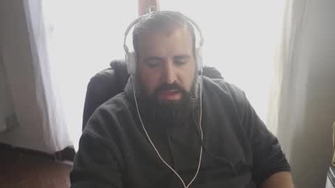 Snapshot of dicristalino chatting on 05/03/26, 02:23 Cristian Dipolino online show from 05/03/26, 02:23