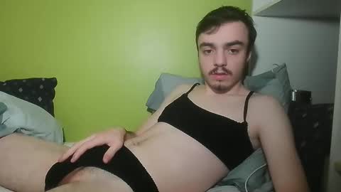 Snapshot of didiery668974 chatting on 12/14/25, 08:57 didiery668974 online show from 12/14/25, 08:57