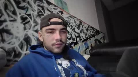 Snapshot of didismurf02 chatting on 01/04/25, 12:59 didismurf02 online show from 01/04/25, 12:59