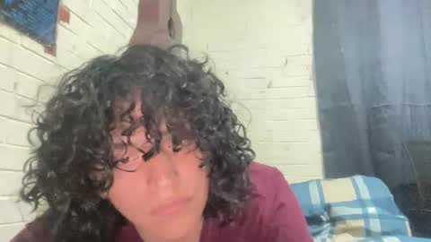 dieciochocentimetross online show from 05/29/26, 11:25
