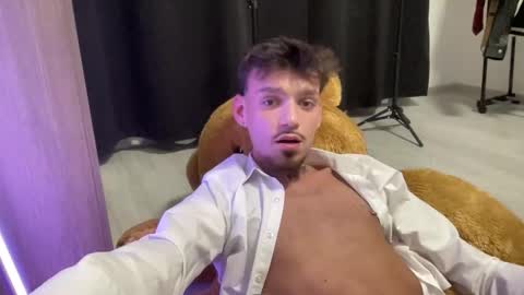 DiegoSx online show from 03/31/26, 10:21