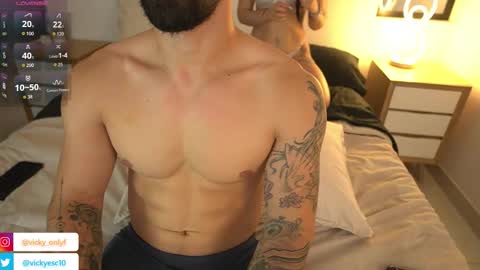 Snapshot of diego_strong_ chatting on 11/25/25, 06:08 Diego and Vicky online show from 11/25/25, 06:08