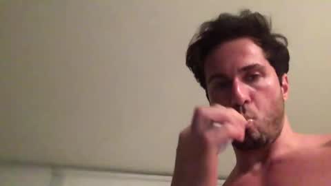 Snapshot of diegodavids chatting on 12/21/24, 03:14 diegodavids online show from 12/21/24, 03:14