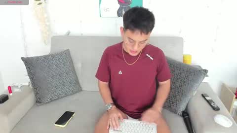 Diego Robles online show from 07/04/26, 07:20