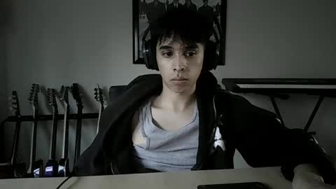 Snapshot of diegr2 chatting on 02/28/25, 01:58 diegr2 online show from 02/28/25, 01:58