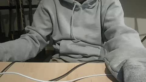 Snapshot of diegr2 chatting on 03/05/25, 06:23 diegr2 online show from 03/05/25, 06:23