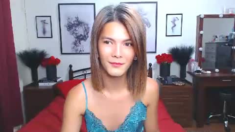 Dennesse online show from 10/22/25, 09:53