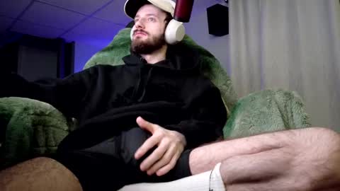 digbicknik online show from 01/12/26, 03:34