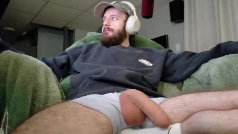 digbicknik online show from 03/02/26, 02:25