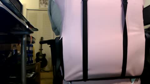 Snapshot of digbird1 chatting on 01/13/25, 04:18 dbNorth online show from 01/13/25, 04:18