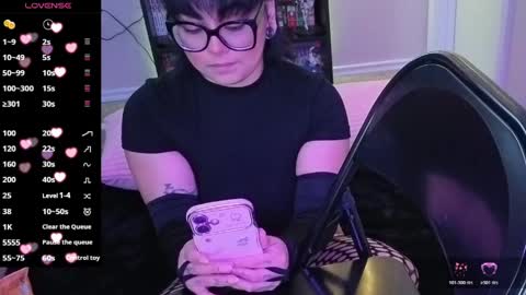 Snapshot of digitaldiamondxo chatting on 03/25/26, 04:35 DigitalDiamondXO online show from 03/25/26, 04:35