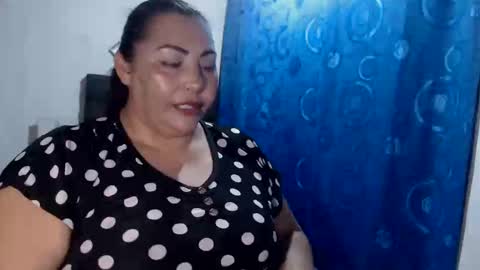 Mariana online show from 12/27/24, 11:10