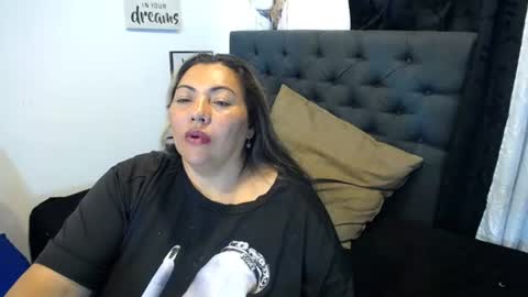Mariana online show from 06/27/26, 05:34