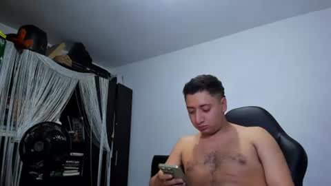 Snapshot of diiego_xxx chatting on 07/10/26, 10:56 diiego_xxx online show from 07/10/26, 10:56
