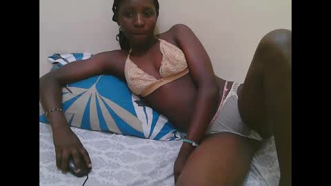 Dijah online show from 10/17/25, 02:59