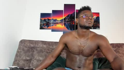 Snapshot of dilaan_carter chatting on 11/29/25, 07:17 joshua online show from 11/29/25, 07:17