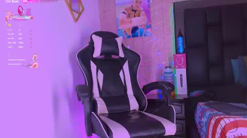 Snapshot of dilam_alfonzo chatting on 10/31/25, 07:59 Dilan online show from 10/31/25, 07:59