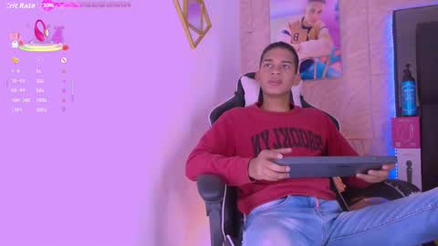 Snapshot of dilam_alfonzo chatting on 11/08/25, 07:56 Dilan online show from 11/08/25, 07:56