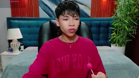  DILAN online show from 02/08/26, 06:33