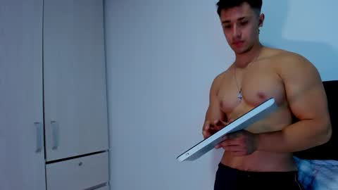 Snapshot of dilan_coy chatting on 02/19/25, 01:29 Dilan Coy online show from 02/19/25, 01:29