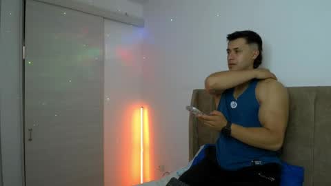 Snapshot of dilan_coy chatting on 05/25/26, 10:05 Dilan Coy online show from 05/25/26, 10:05