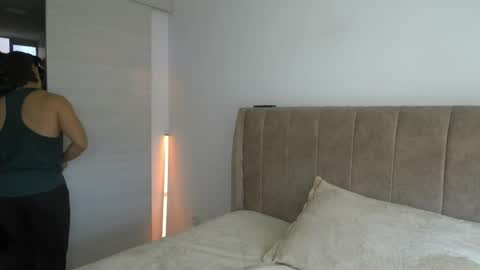 Snapshot of dilan_coy chatting on 06/06/26, 09:30 Dilan Coy online show from 06/06/26, 09:30