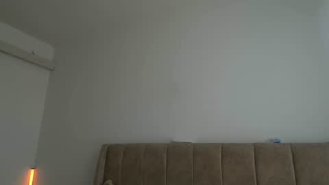 Snapshot of dilan_coy chatting on 06/14/26, 10:01 Dilan Coy online show from 06/14/26, 10:01