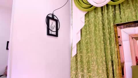 dilan_scootk_ online show from 12/14/25, 11:26