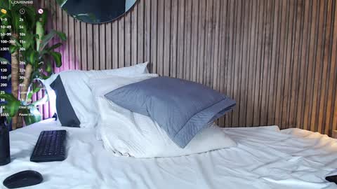 Snapshot of dilanjonnes chatting on 12/12/24, 01:10 DilanJonnes online show from 12/12/24, 01:10