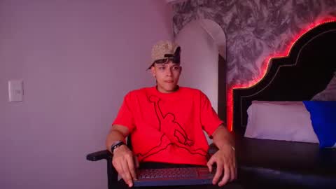 Snapshot of dilanmiller_ chatting on 07/13/26, 04:21 dilanmiller_ online show from 07/13/26, 04:21