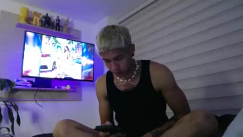 Snapshot of dilanxxx8888 chatting on 11/01/25, 04:58 dilanxxx8888 online show from 11/01/25, 04:58