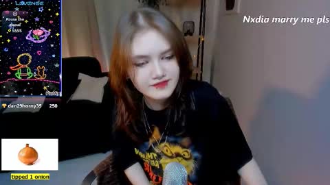 Snapshot of dilara_xbaby chatting on 09/10/25, 02:28 Dilara online show from 09/10/25, 02:28