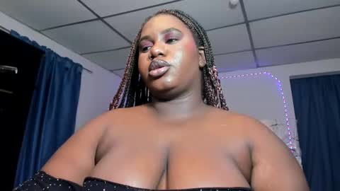 Snapshot of dilay__x chatting on 07/13/26, 01:36 dilay__x online show from 07/13/26, 01:36