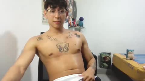 dillom420 online show from 02/12/25, 04:33