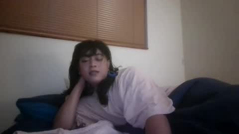 Snapshot of dimbobo2x chatting on 09/18/25, 11:07 Roxxie Cleopatra online show from 09/18/25, 11:07