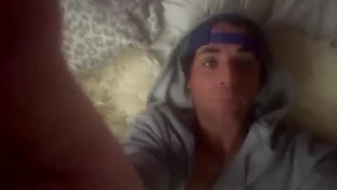 Snapshot of dimepiecebottom chatting on 02/19/25, 11:14 dimepiecebottom online show from 02/19/25, 11:14