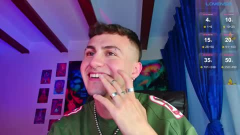 Snapshot of dimitri_bilak_ chatting on 03/11/25, 11:04 Julian Independent Model online show from 03/11/25, 11:04