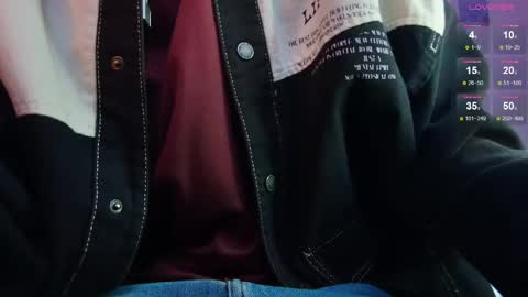 Julian Independent Model online show from 04/16/26, 12:11