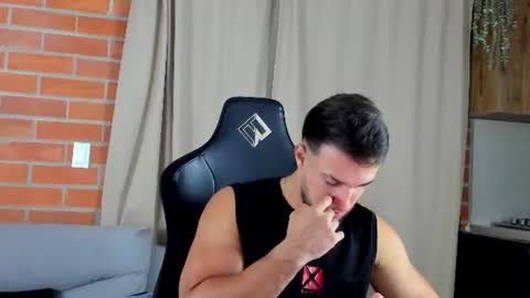 dimitricaruso online show from 06/17/26, 02:36
