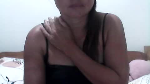 Snapshot of dimple_42 chatting on 07/04/26, 08:04 Dimple online show from 07/04/26, 08:04