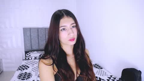 Snapshot of dina_mcry chatting on 02/18/25, 04:05 DINA online show from 02/18/25, 04:05
