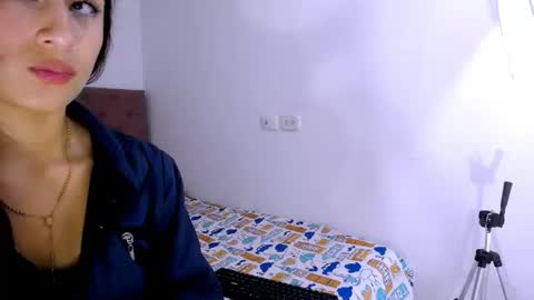 DINA online show from 11/24/25, 10:42