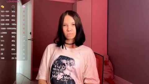 Amelia online show from 04/11/26, 10:19