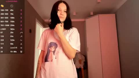 Amelia online show from 04/22/26, 11:01